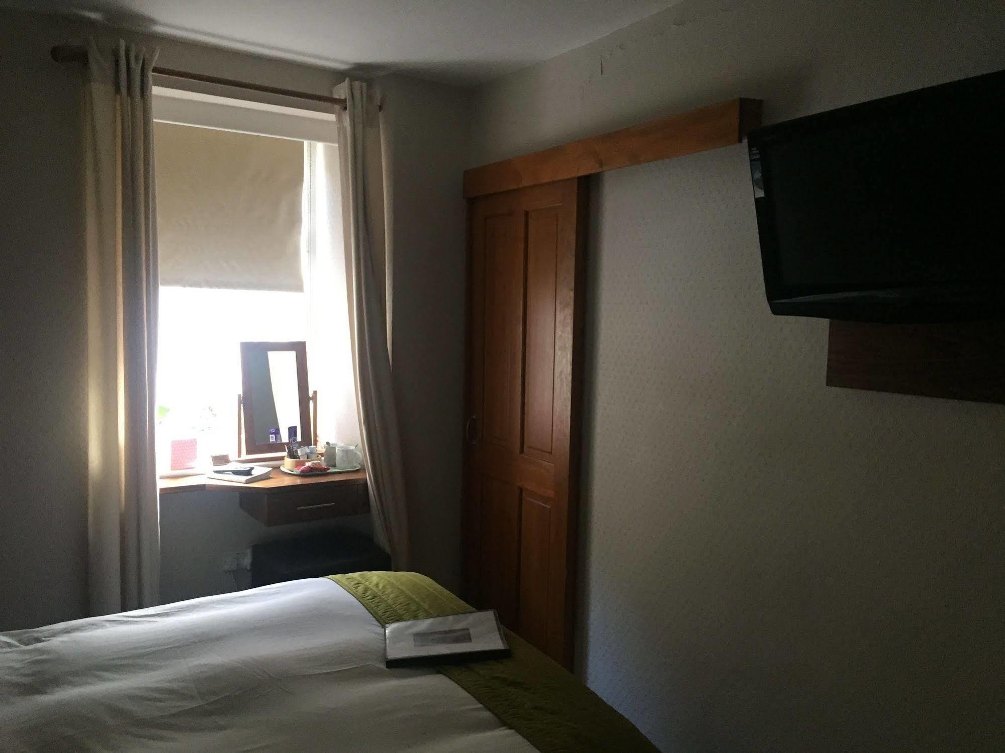 Queens Head Hotel Berwick Upon Tweed Екстер'єр фото