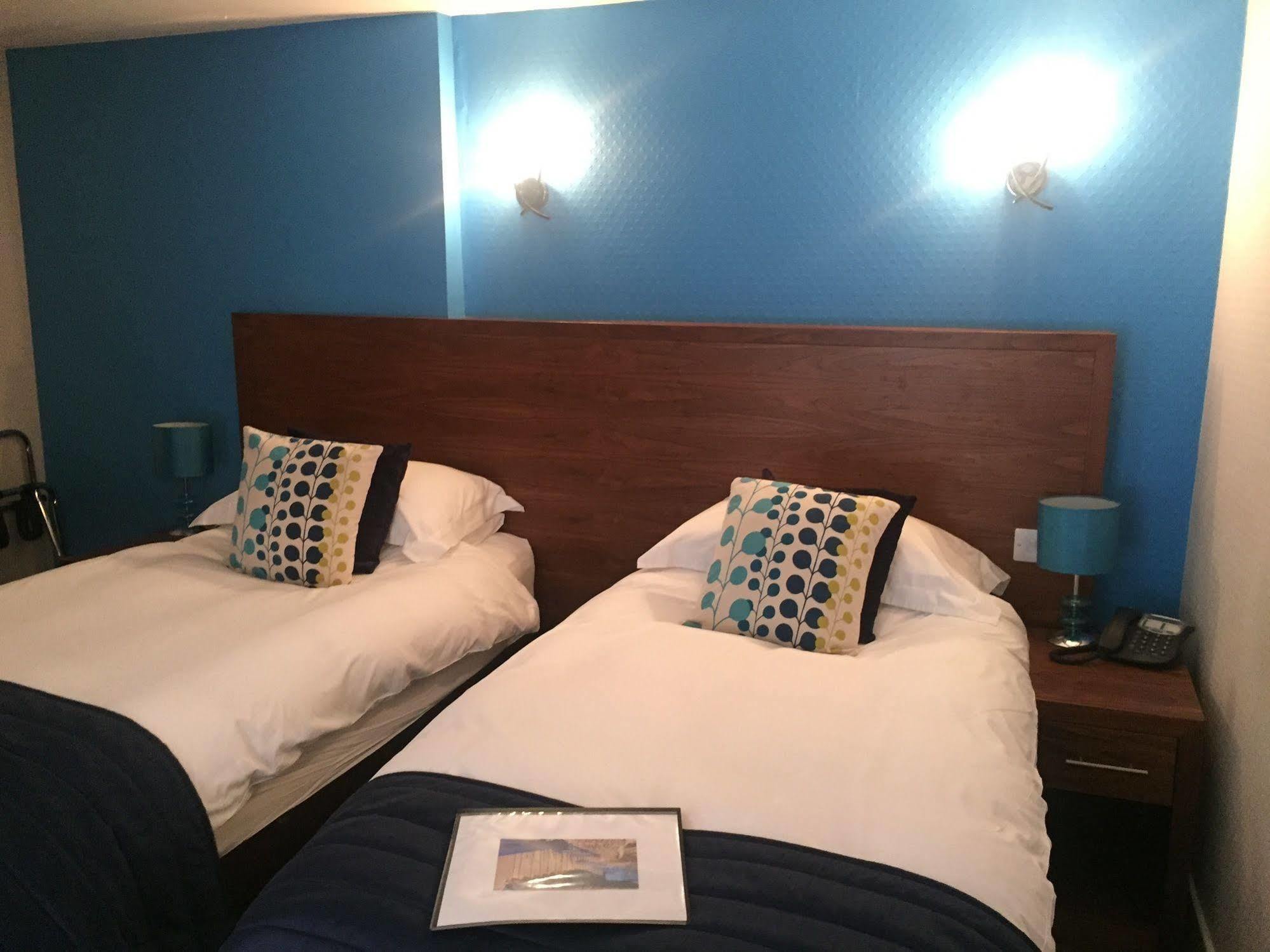 Queens Head Hotel Berwick Upon Tweed Екстер'єр фото