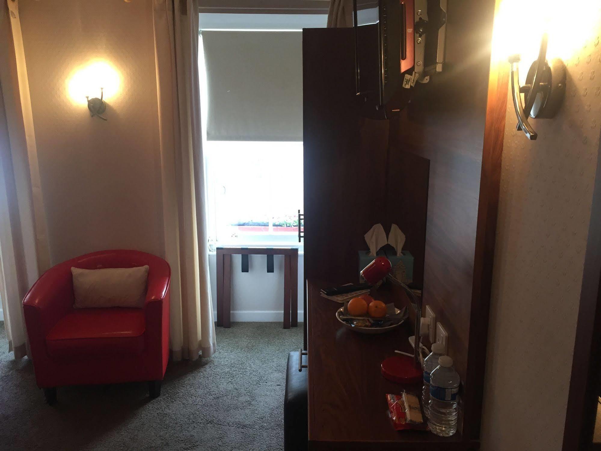 Queens Head Hotel Berwick Upon Tweed Екстер'єр фото